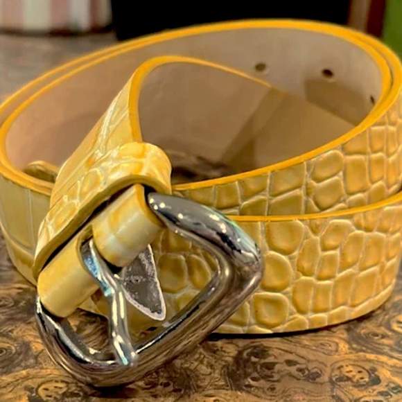 Club Monaco Accessories - Alligator Embossed Leather Trouser Belt - Brand New - NEVER WORN - Marigold